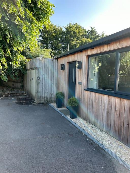 Larks Leaze Lodge, Steeple Ashton, Wiltshire Trowbridge Bagian luar foto
